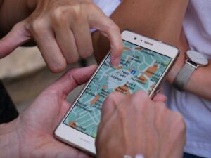 découvrez notre guide complet sur la navigation, où vous apprendrez les meilleures pratiques, équipements et techniques pour naviguer en toute sécurité sur les mers et rivières. que vous soyez débutant ou marin expérimenté, trouvez des conseils utiles et des astuces pour optimiser votre expérience de navigation.