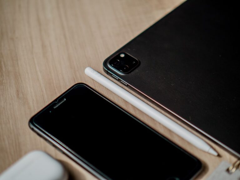 découvrez notre sélection de smartphones abordables, alliant qualité et performance à des prix accessibles. trouvez le modèle idéal qui répond à vos besoins sans compromettre votre budget !