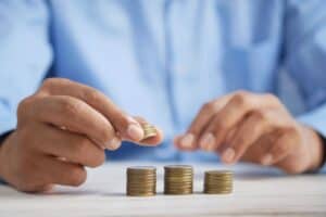découvrez comment optimiser votre budget personnel avec des conseils pratiques, des stratégies d'épargne et des outils de gestion financière pour atteindre vos objectifs économiques.