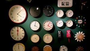 découvrez nos conseils pratiques en gestion du temps pour optimiser votre productivité et réduire votre stress. apprenez à mieux organiser votre emploi du temps et à atteindre vos objectifs plus efficacement.