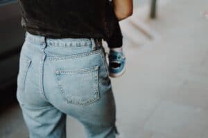 découvrez notre collection de pantalons de travail pour enfants, alliant confort et durabilité. idéals pour les activités scolaires et les loisirs, ces pantalons sont conçus pour résister à l'usure tout en offrant une grande liberté de mouvement. parfaits pour les petits aventuriers !