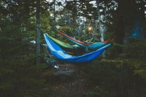 découvrez l'importance d'une pause hebdomadaire pour restaurer corps et esprit. apprenez à intégrer le repos dans votre routine pour améliorer votre bien-être et votre productivité.