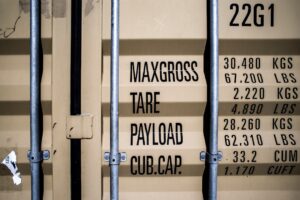 découvrez des stratégies efficaces d'optimisation fiscale pour réduire la charge d'impôts de votre entreprise ou de votre situation personnelle, tout en respectant la législation française.
