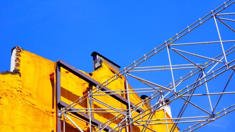 découvrez les structures modulaires : des solutions flexibles, évolutives et personnalisées pour vos besoins en construction, événementiel ou stockage. optimisez vos espaces grâce à la modularité et à la rapidité d'installation.