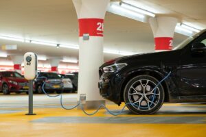 découvrez notre sélection de voitures électriques pour un avenir durable et une conduite écologique. comparez les modèles, performances et prix dès maintenant.